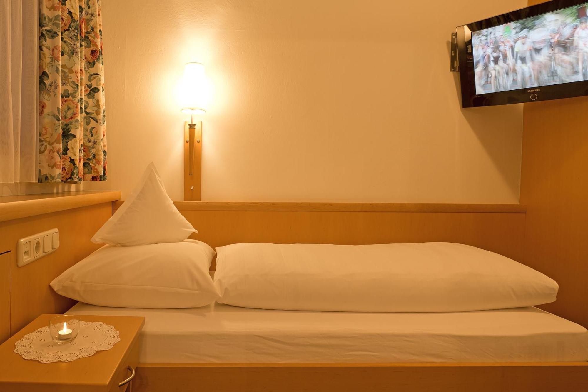Hotel Angelika Sankt Anton am Arlberg Habitación foto